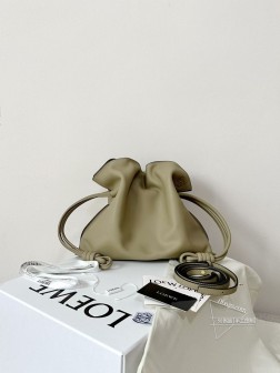 LOEWE 福袋 Flamenco 小号 黏土绿 软皮抽绳包 全能型