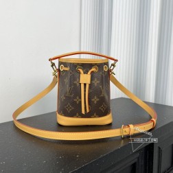 Louis Vuitton 81266 全钢小水桶 金属扣五金耐磨设计