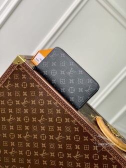 LV M60017 黑灰Monogram Eclipse帆布 Zippy大号钱夹