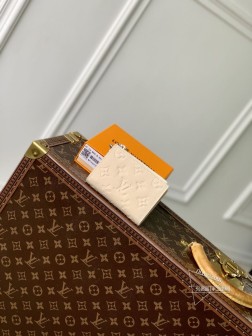 LV M12674 白Lisa钱包 Monogram Empreinte皮革 闪亮效果