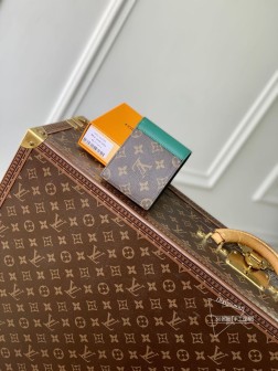 LV M12836 Monogram Macassar涂层帆布钱包 彩色牛皮装饰