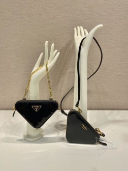 Prada普拉达 1NR015 双子亮片三角包 手工刺绣缎面 复刻