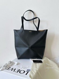 LOEWE 中号黑色折叠tote购物袋 代码：折叠托特