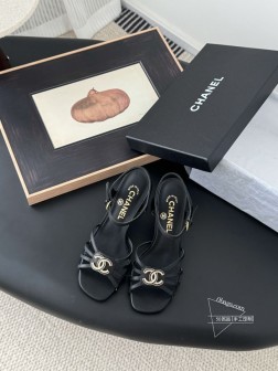 Chanel 25P早春新款高级手工坊凉鞋一如既往的高版本 经典版面 鞋面内里羊皮 真皮大底平底58 56