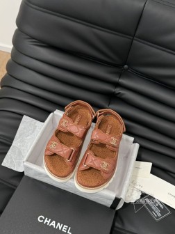 发泡大底版本 Chanel 24新款羊毛魔术贴凉鞋系列秋冬羊毛系列版本高版本 内里全羊毛 Size3 1175