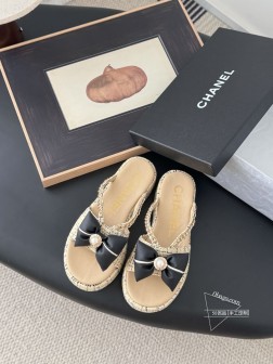 Chanel 25P春夏新款火爆厚底休闲凉鞋非常火爆 非常难买的一款鞋全网最火的厚底凉鞋 可想而知小 65