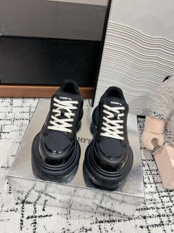 顶级品质SMFK2025春夏新款厚底运动鞋 超级 满满创意的一双“十字花”运动鞋上脚无敌好看~发泡材 719