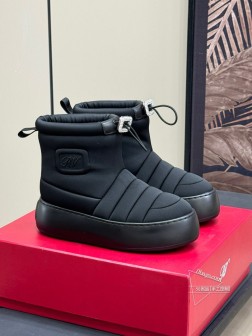 Rv新款软呼呼的面包靴子,像面包一样软的小白鞋!上脚太舒服了!像在太空中漫步 系的感觉增高5公分 喜 335