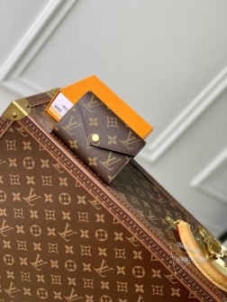 LV M41938 钱夹 金扣 棕色 软Monogram帆布 顶级A货