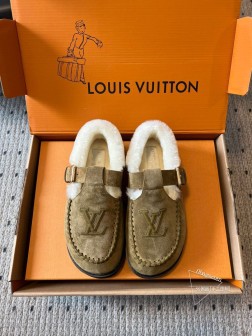 代购级 Louis Vuitto 24ss博肯毛毛鞋Lv. 24秋冬可爱毛毛鞋,勃肯鞋型体,玛丽 690