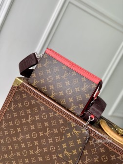 LV M81124 红色 Alpha Wearable 钱夹 Monogram Eclipse 布皮革 边缘