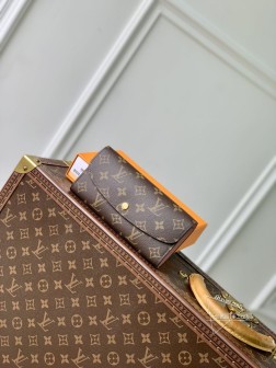 LV M61289 Emilie 钱夹 Monogram 帆布 柔软粉色 高仿