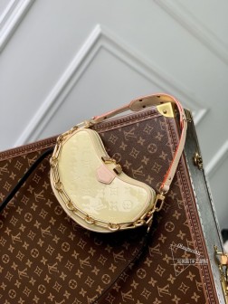 LV M24020 Croissant 小号手袋 Monogram Vernis 牛皮革 高仿