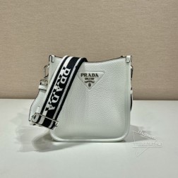 Prada 1BH191 双肩带包 迷你单肩包 皮革材质 价格