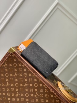 LV M6007N 黑色水波纹ZIPPY 拉链钱夹 Taiga 皮革