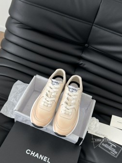 渐变色 Chanel 24K新款运动休闲鞋百搭小白鞋 款式搭配不会出错撞色搭配活力满满啊 侧面注塑l 1065