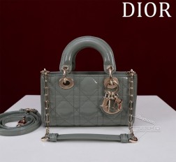 DIOR M0998-Lady-Joy漆皮L Size 2613.55cmM Size：21126.5cmS Size：16.5610cm Internal Composition Leather with Velvet 内里：羊绒+皮