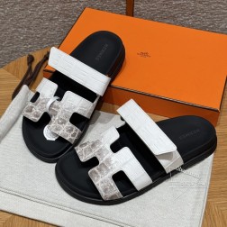 款式Style :225 CHYPRE SANDAL 老舅鞋颜色Colour:喜马拉雅01Himal 322