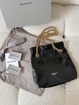 Balenciaga Crush垃圾袋小号 黑金皮质时尚包