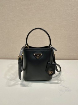Prada普拉达 1BA373 新款水桶包 小牛皮手袋 优雅设计 复刻