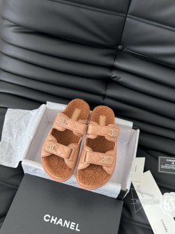 发泡大底版本 Chanel 24新款羊毛魔术贴凉鞋系列秋冬羊毛系列版本高版本 内里全羊毛 Size3 1270