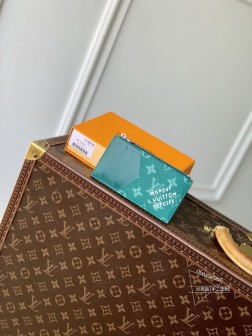 LV M12660 Pharrell Williams 绿色 Damier 印花 Coin 卡夹