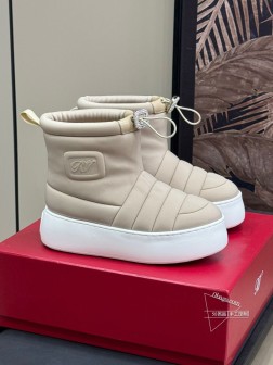 Rv新款软呼呼的面包靴子,像面包一样软的小白鞋!上脚太舒服了!像在太空中漫步 系的感觉增高5公分 喜 336