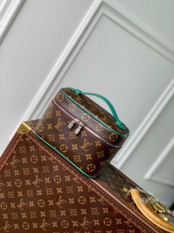LV M12647 Nice 迷你化妆包 Monogram Macassar 涂层帆布