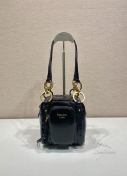Prada 1BB137 小号手提包 油腊皮革 复古金属五金 A货