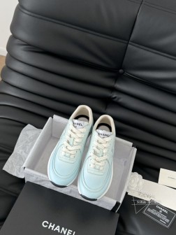 渐变色 Chanel 24K新款运动休闲鞋百搭小白鞋 款式搭配不会出错撞色搭配活力满满啊 侧面注塑l 1066