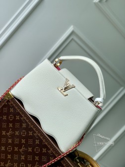 LV M22122 Capucines 中号手袋 白色波浪形底部 热压 T 复刻