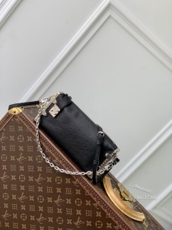 LV M25445 黑色鳄鱼纹 Slim Trunk 手袋 牛皮革顶级A货