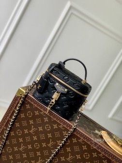 LV M25123 Vanity 小号手袋 蓬松羊皮革 柔软轻盈
