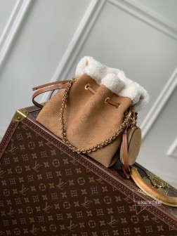 LV M11839 Bella 手袋 Ski 系列 绒面皮革 羊毛皮饰边 Mono 尺寸