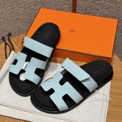 款式Style :225 CHYPRE SANDAL 老舅鞋颜色Colour:水晶蓝Bleu Cri 331