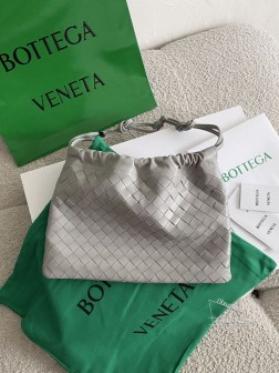 BV dustbag 腋下包 灰色 小牛皮 轻便顶级A货