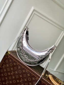 LV M11833 Loop 小号手袋 银色 Ski 系列 金属材质