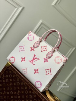 LV M22975 粉色 OnTheGo 中号手袋 涂层帆布材质