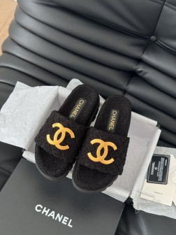 Chanel 24B新款毛毛拖鞋!这款毛拖真的是真太可爱了~柔软蓬松的毛毛,舒服暖脚!增高显腿长!秋 1138