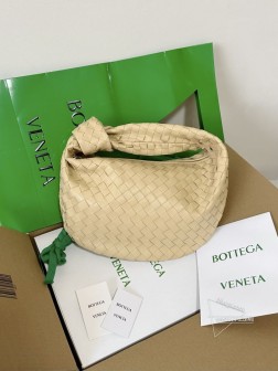 BV Jodie 打结包 teen 小号 燕麦色 高仿