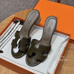 款式Style :185 Oasis 高跟凉拖颜色Colour:橄榄绿61Olive Green鞋面 279