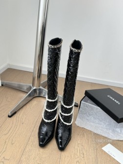 Chanel 24B秋冬新款靴!这双最新款的靴子太好看啦 最上面筒靴旁边的小logo给整体增加了小细 1280