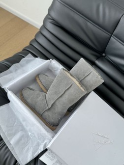 MM6 新款雪地靴 秋冬暖心推荐 高品质认准我家实拍 穿腻了毫无特色的ugg 不妨来买这款,超级仙女 1251