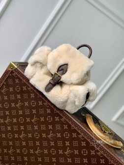 LV M11919 Nano Teddy 双肩包 | Ski系列 | 羊毛皮+Monogram帆布