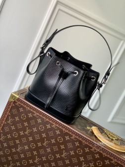 LV M12847 Noé BB手提包 黑色 Epi皮革 软皮设计