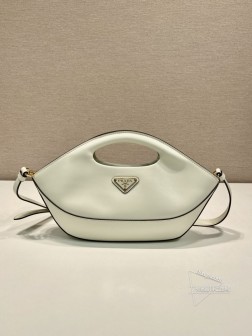 Prada普拉达 1BA421 饺子包 进口小牛皮+羊皮顶级五金 价格