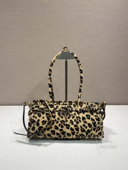 Prada普拉达 1BA426 LusSolf手提斜挎包 印花豹纹皮 A货