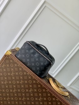 LV M11508 Toiletry Bag 2 Compartments Monogram Eclipse 涂层帆布
