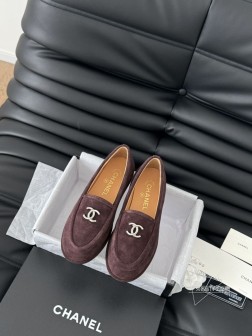 Chanel 24K秋冬新款乐福鞋新款双C经典 上脚很舒服诶美拉德棕色还是很适合秋冬的~鞋面麂皮牛皮 1197