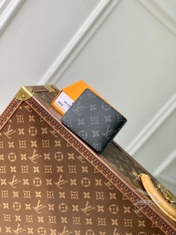 LV M61695 黑花MULTIPLE 钱夹 Monogram Eclipse帆布制